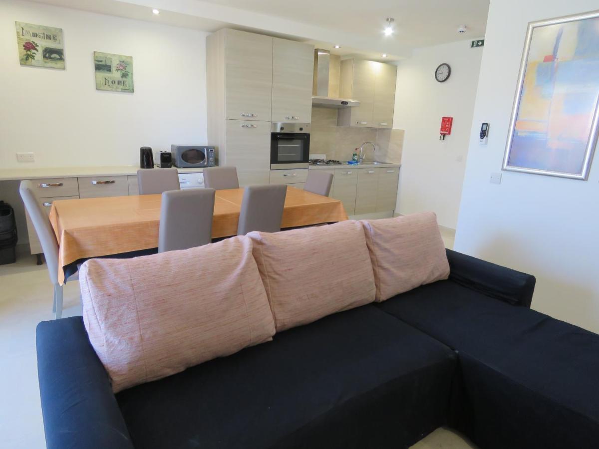 Aquamarine Sea Front Apartments - Second Floor Marsaskala Dış mekan fotoğraf